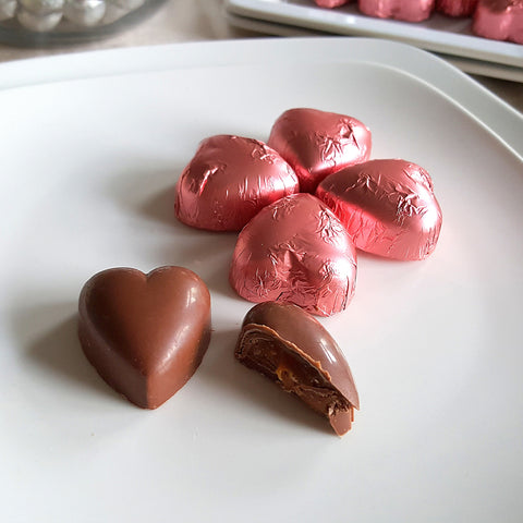 Pink Foiled Luxury Truffle Heart - Milk Chocolate with Caramel Filling x 20